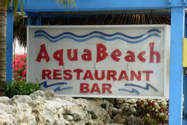 aqua beach restaurant bar